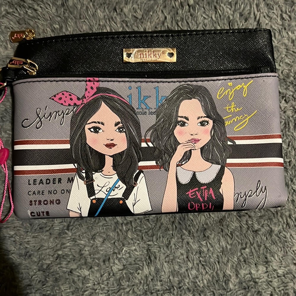 COPY - Nikky by Nicole Lee Twin sister wristlet bag